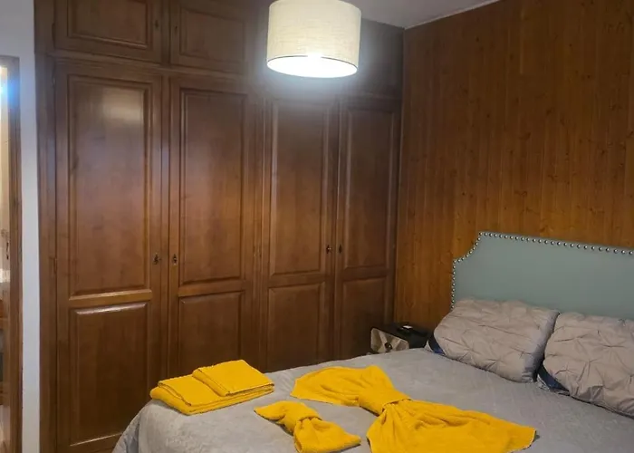 Casa Eva E Eduardo * 라세도데카발라이로스